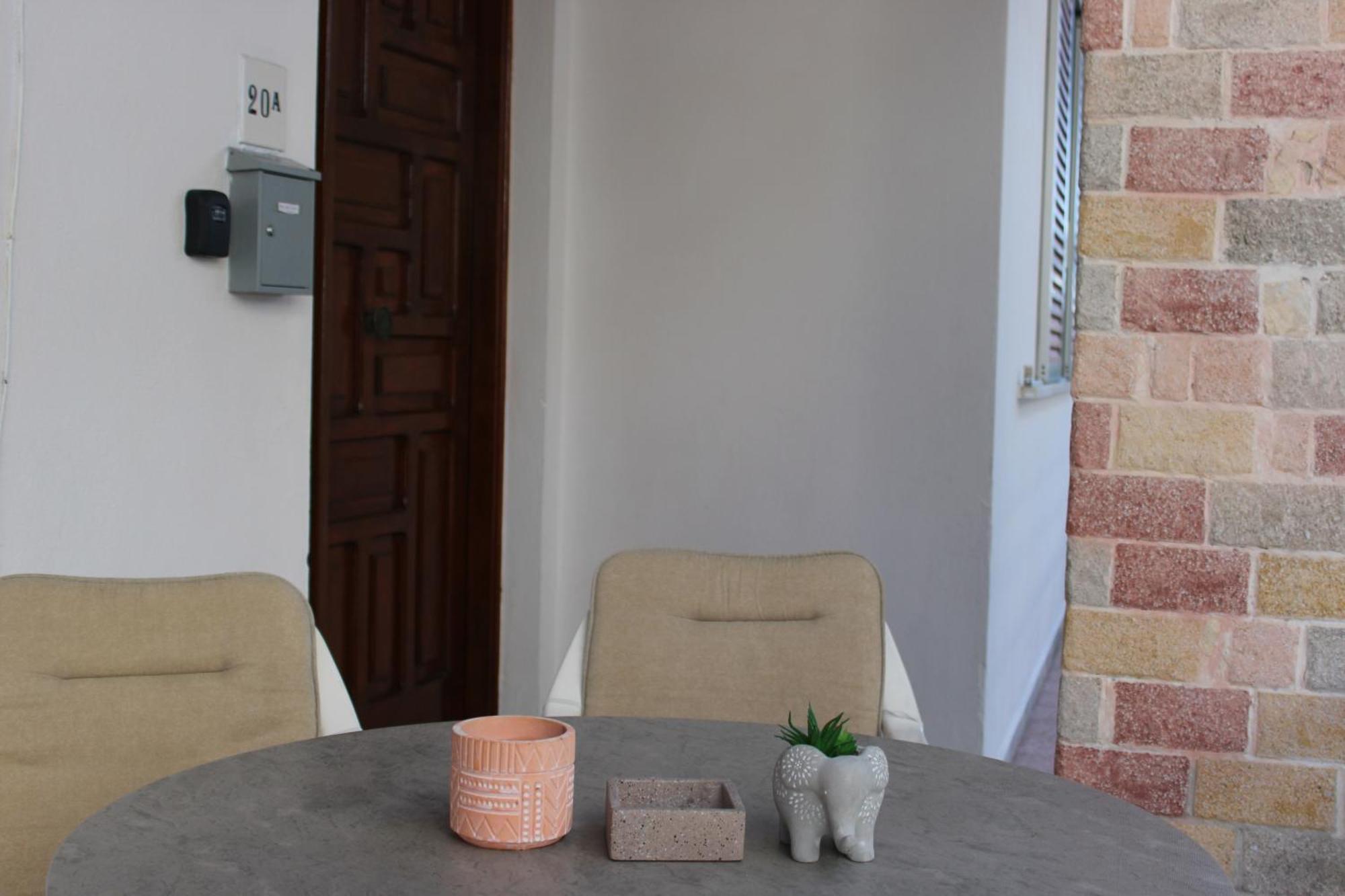 Villager'S Art Apartment Paradeísion Extérieur photo